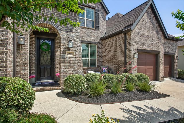 10916 Smoky Oak Trail, Flower Mound, TX 76226