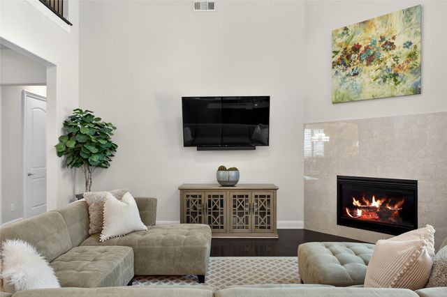 10916 Smoky Oak Trail, Flower Mound, TX 76226