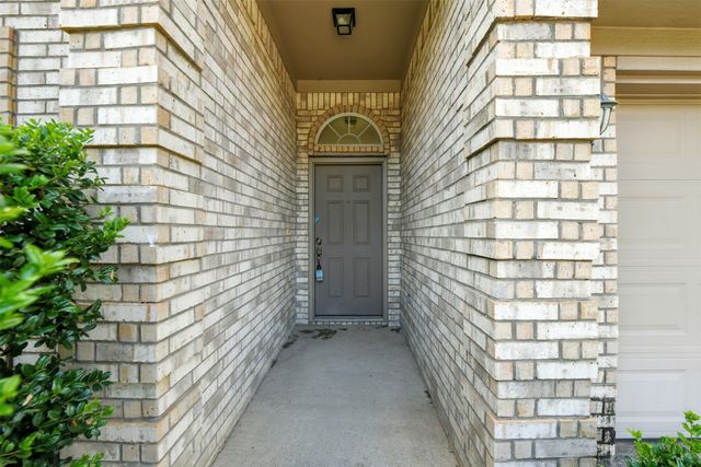 4925 Happy Trail, Fort Worth, TX 76244