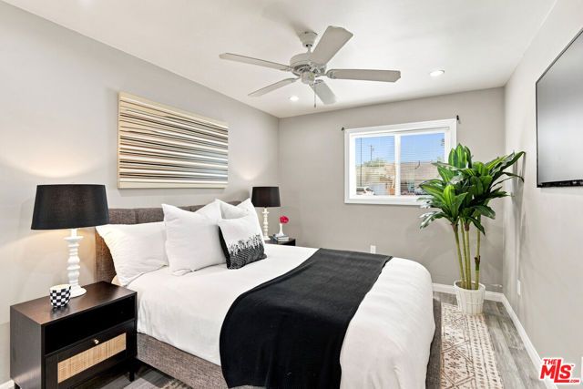 6443 Graves Avenue, Los Angeles, CA 91406