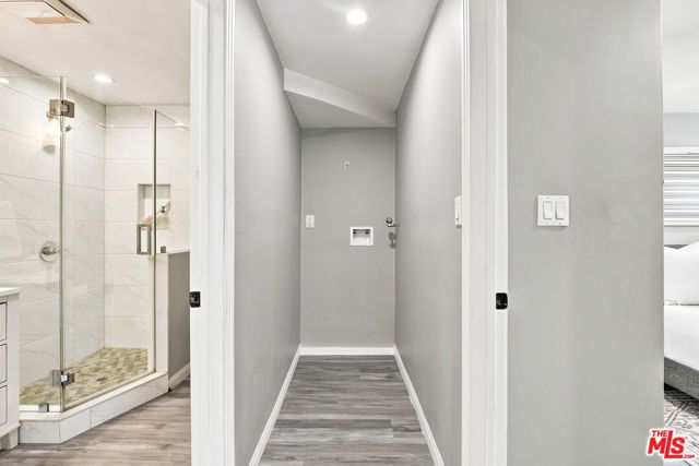 6443 Graves Avenue, Los Angeles, CA 91406