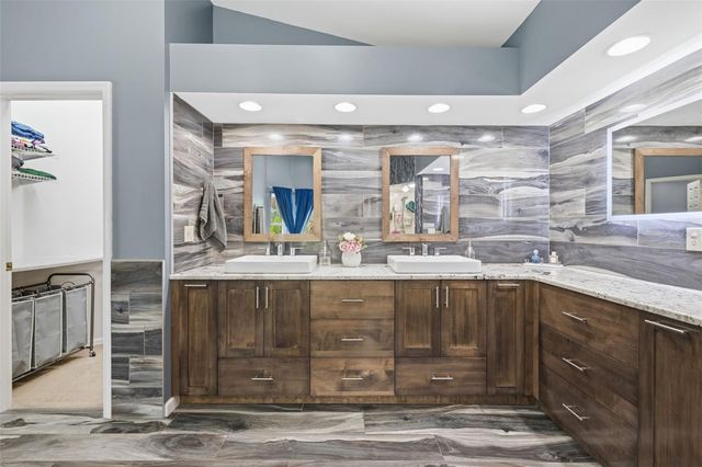 6416 THOROUGHBRED LOOP, Odessa, FL 33556