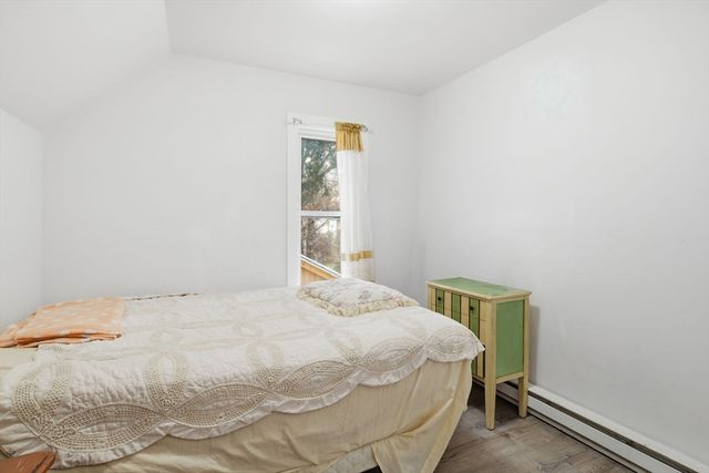 410 Allen St, Springfield, MA 01118