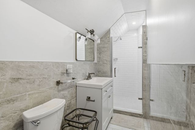 410 Allen St, Springfield, MA 01118