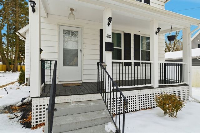 410 Allen St, Springfield, MA 01118