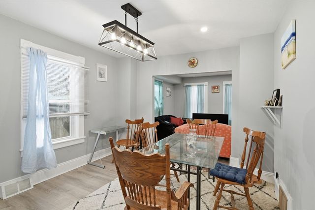 410 Allen St, Springfield, MA 01118