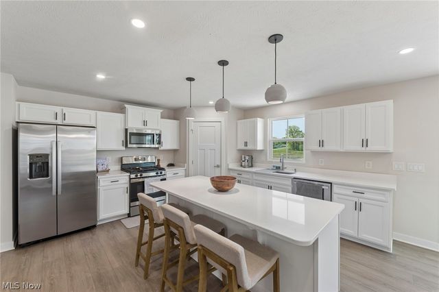 34703 Maurer Boulevard, Grafton, OH 44044