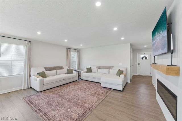 34703 Maurer Boulevard, Grafton, OH 44044