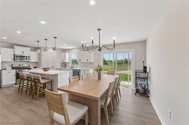 34703 Maurer Boulevard, Grafton, OH 44044