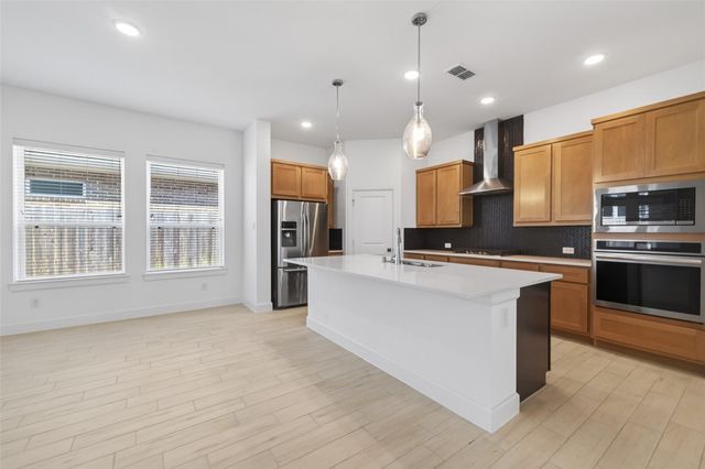 211 Amaranth Way, Richmond, TX 77406