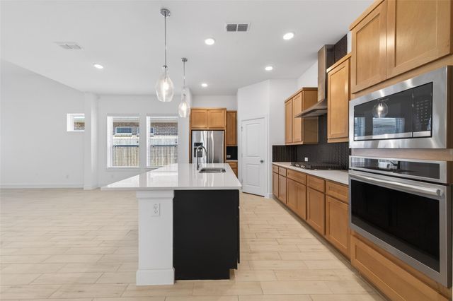 211 Amaranth Way, Richmond, TX 77406