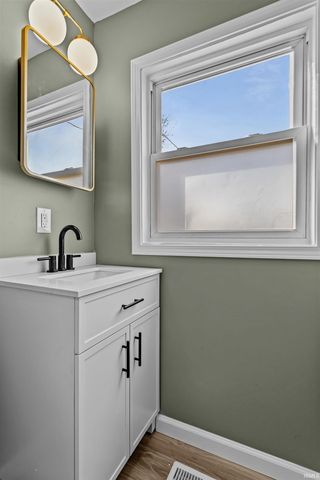 1105 Peace Pipe Drive, Kokomo, IN 46902