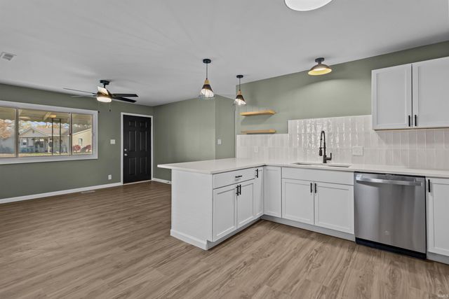 1105 Peace Pipe Drive, Kokomo, IN 46902