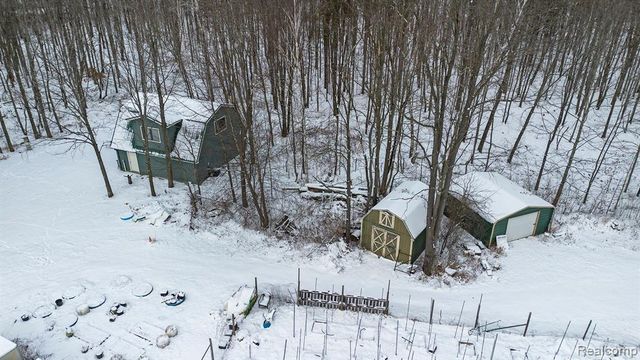 4661 S Sheridan Road, Vassar, MI 48768