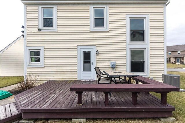 2236 Sunleaf Court, Columbus, OH 43235