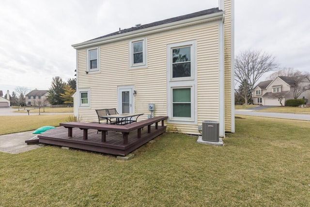 2236 Sunleaf Court, Columbus, OH 43235