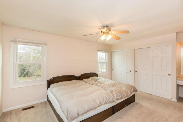 2236 Sunleaf Court, Columbus, OH 43235