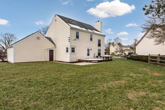 2236 Sunleaf Court, Columbus, OH 43235