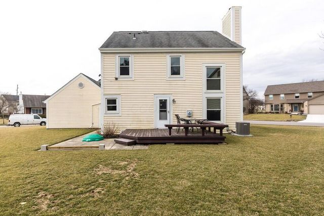 2236 Sunleaf Court, Columbus, OH 43235