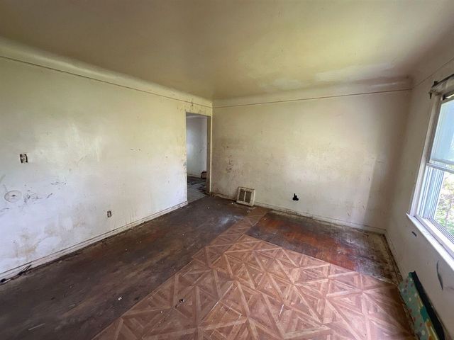7839 Clayburn Street, Detroit, MI 48228