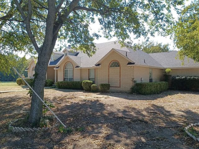 109 Cole Road, Red Oak, TX 75154