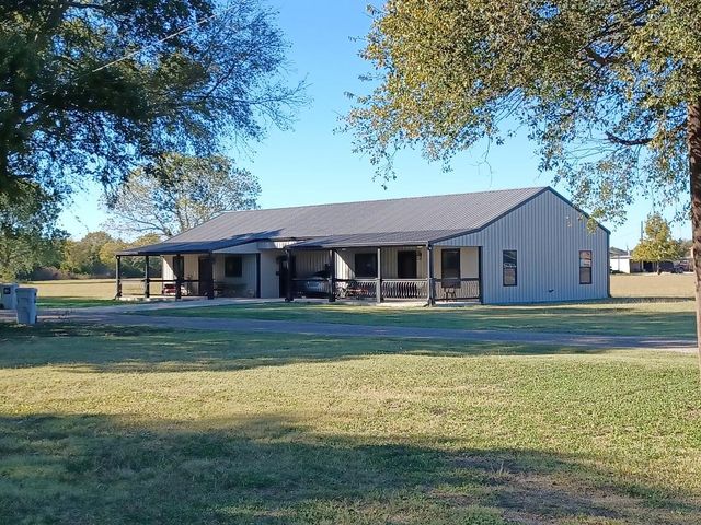 109 Cole Road, Red Oak, TX 75154