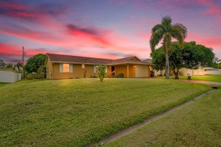 1652 SW Crawford Avenue, Port St. Lucie, FL 34953