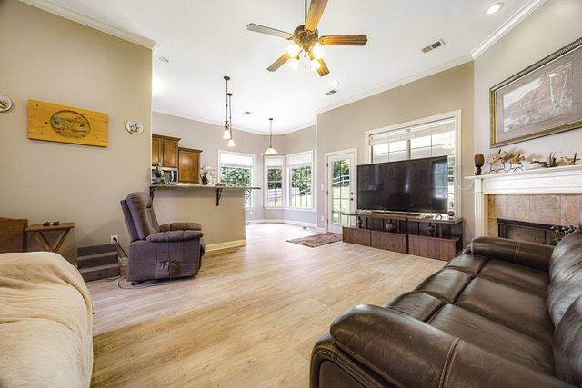 10658 HEADLEY CV, Cordova, TN 38016