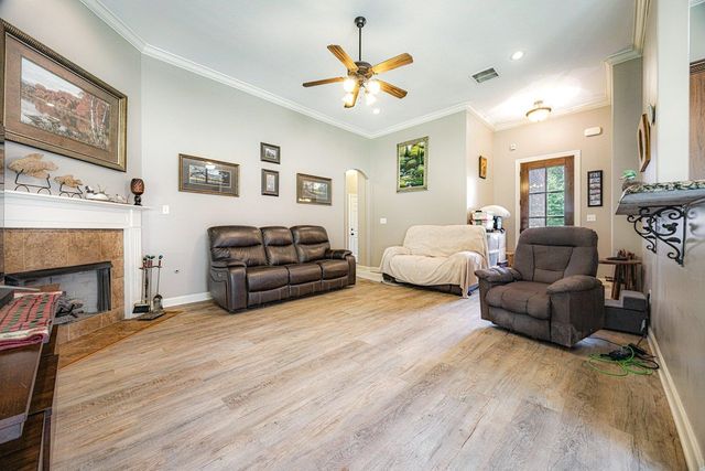 10658 HEADLEY CV, Cordova, TN 38016