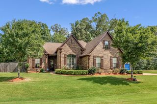 10658 HEADLEY CV, Cordova, TN 38016