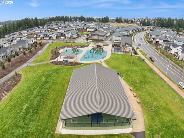 11692 Se HORSE TAIL FALLS Way, Happy Valley, OR 97086