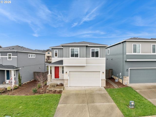 11692 Se HORSE TAIL FALLS Way, Happy Valley, OR 97086