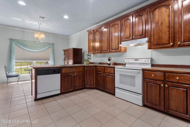 17433 Dogwood Hills Drive, Biloxi, MS 39532