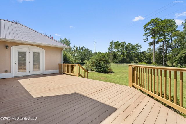 17433 Dogwood Hills Drive, Biloxi, MS 39532