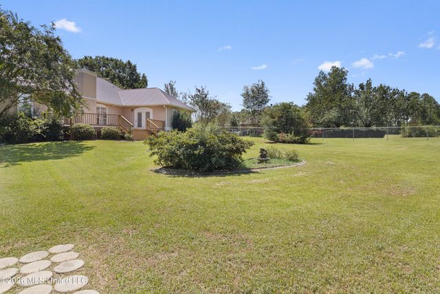 17433 Dogwood Hills Drive, Biloxi, MS 39532