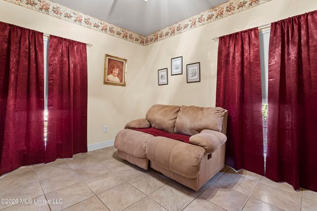 17433 Dogwood Hills Drive, Biloxi, MS 39532