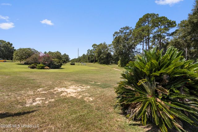 17433 Dogwood Hills Drive, Biloxi, MS 39532
