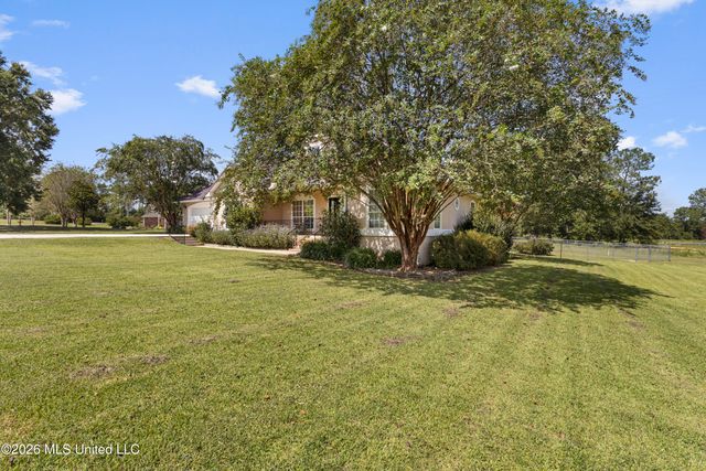 17433 Dogwood Hills Drive, Biloxi, MS 39532