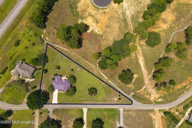 17433 Dogwood Hills Drive, Biloxi, MS 39532