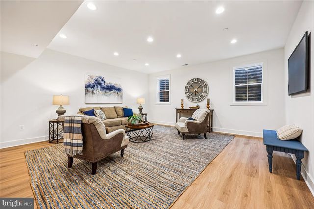 5614 GLENWOOD RD, Bethesda, MD 20817