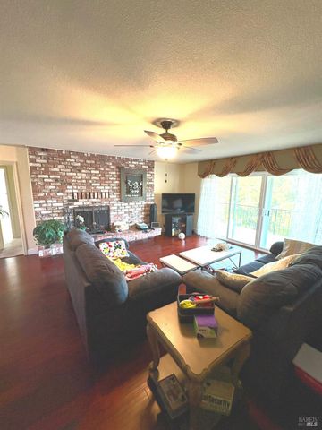 32 Romine Way, Vallejo, CA 94591