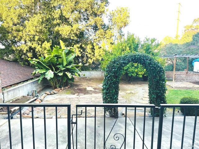 32 Romine Way, Vallejo, CA 94591