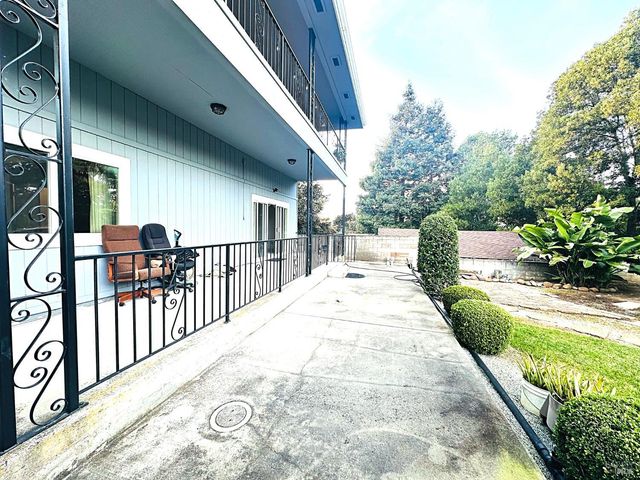 32 Romine Way, Vallejo, CA 94591