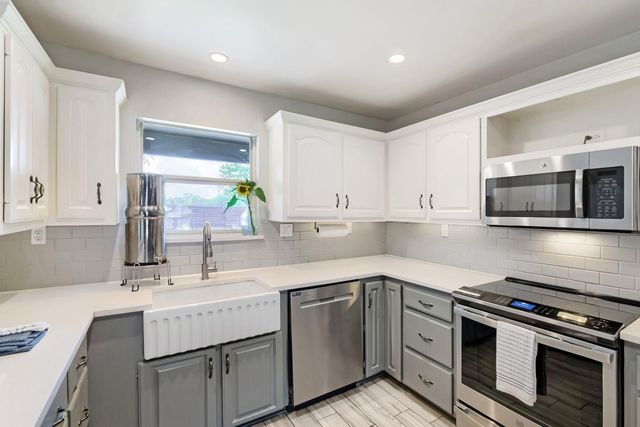 718 Morning Dove CV, Manchaca, TX 78652