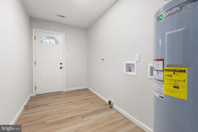 18 CRESTHILL CT, Ruther Glen, VA 22546