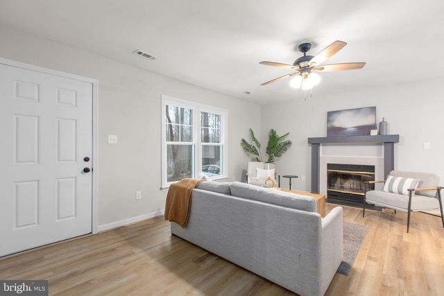 18 CRESTHILL CT, Ruther Glen, VA 22546