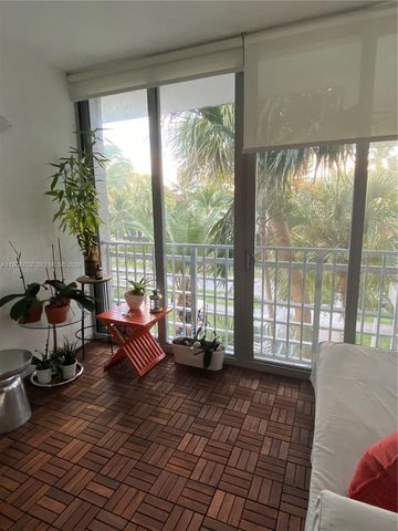 201 Galen Dr 310W, Key Biscayne, FL 33149