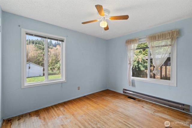 10502 Crescent Valley Drive NW, Gig Harbor, WA 98332