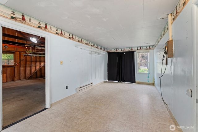 10502 Crescent Valley Drive NW, Gig Harbor, WA 98332