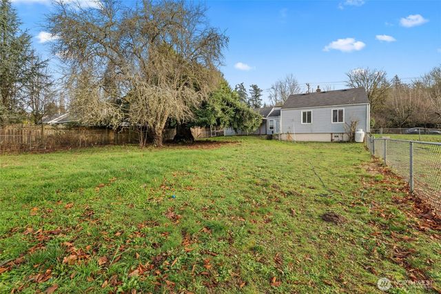 10502 Crescent Valley Drive NW, Gig Harbor, WA 98332